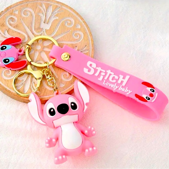 Stitch Keychain - Picture 5 of 5